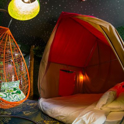 露宿神秘泉（双人浴缸房）