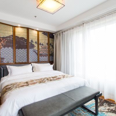 乘风破浪（巨幕影音套房）