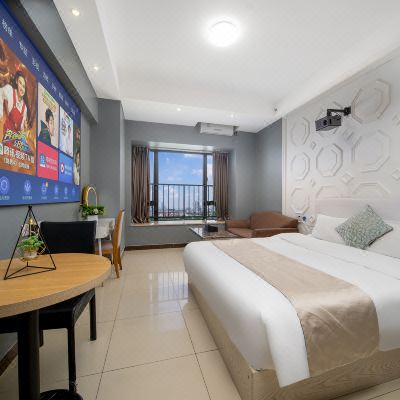 4K巨幕大床影音房（100寸巨幕+可手机投屏+洗衣机）