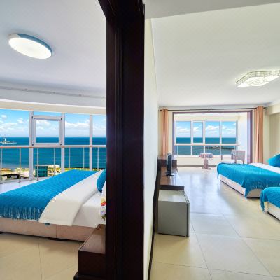 日出海景两室六人房