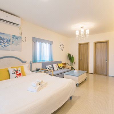 依山伴海浪漫大床房