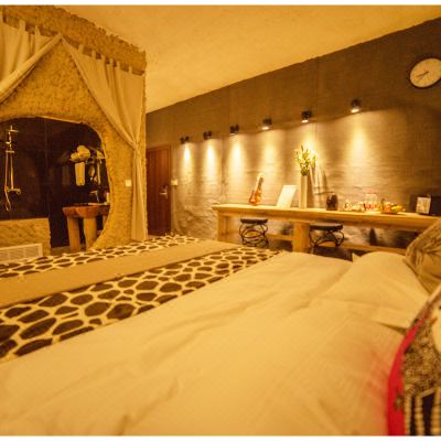 ins黑白洞穴风格大床房