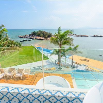 西海岸∙一线海景11房婚礼别墅-全套房+私家泳池+KTV+庭院烧烤+自动麻将+桌球