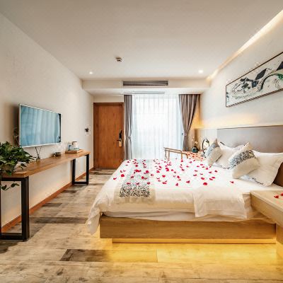 露台天然温泉2室3床家庭套房