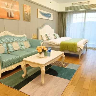 海豚湾恋人豪华大床房(酒店提供自助洗衣机)