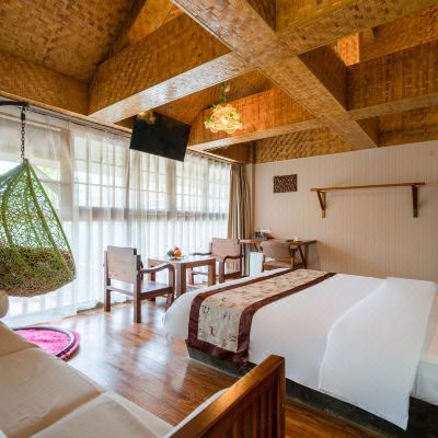 江景泰式大床房