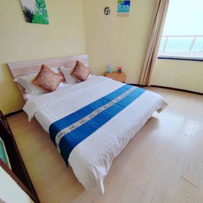 海景温馨大床房