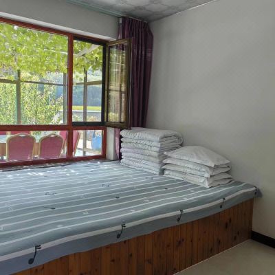 空调五人间(公共卫浴)