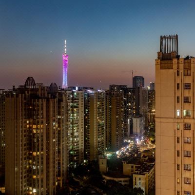 小蛮腰景观复式大床房（烘干洗衣机+电视投屏）