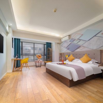 MO丽致大床房-冰箱洗衣机+长住推荐