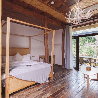 碧虚山景露台房+地暖