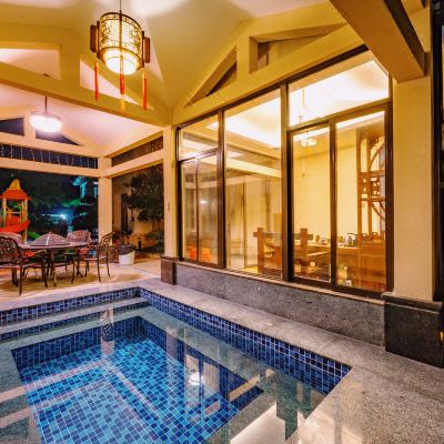 亲子滑梯·7房10床温泉KTV麻将泳池别墅