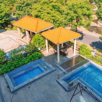 超大私家泳池·6房温泉KTV麻将烧烤别墅