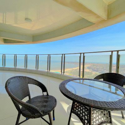 精品海景超大露台两室一厅套房