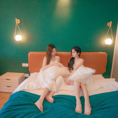 莫兰迪·海景大床房