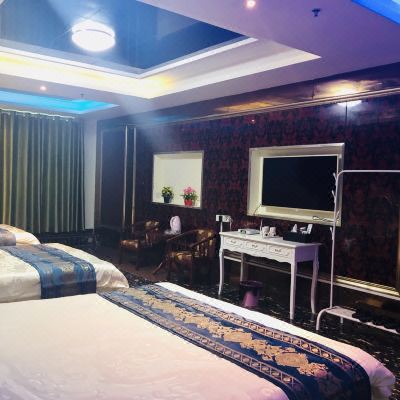 豪华欧式三床房