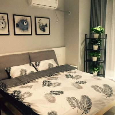 热带雨林巨幕大床房