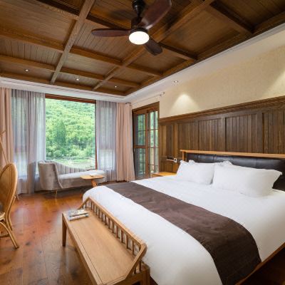 轻奢·山野大床房