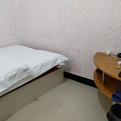 特价单间（公共卫浴）