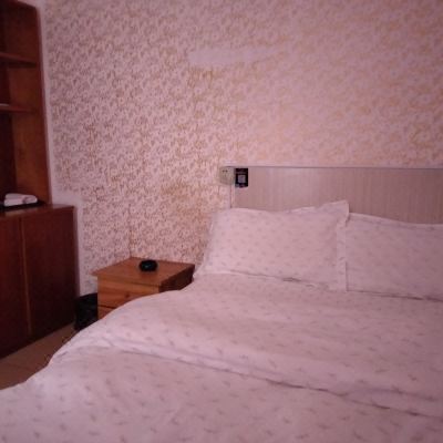 普通房（公共卫浴）