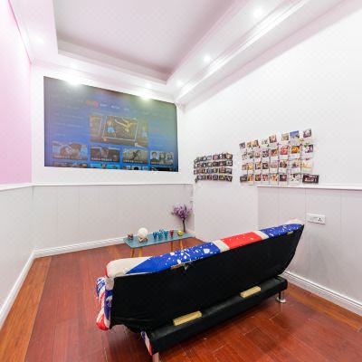 美式4K巨幕投影大床房