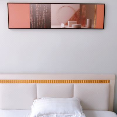 清橙淡彩大床房