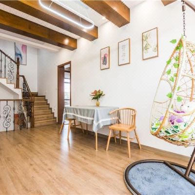 独栋别墅整层四房一厅四卫