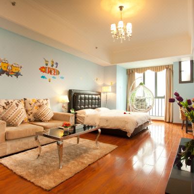 温馨梦幻大床房(开阔城景+浪漫空间)