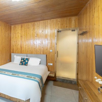 紫园特价大床房