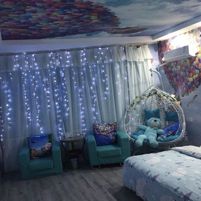 飞屋环游记电影主题房