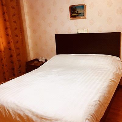 普通间(无窗)(公共卫浴)