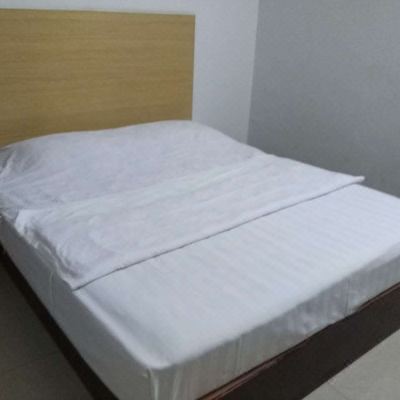 普通单间(无空调）