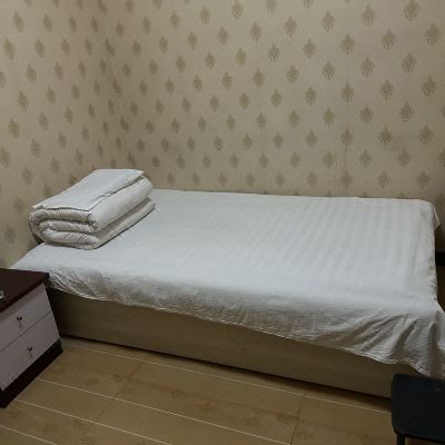 单人间（公共卫浴）