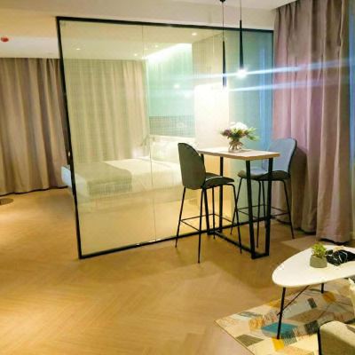 湖景零压大床房(洗衣机,小冰箱)