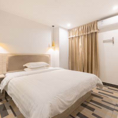 优享特价大床房