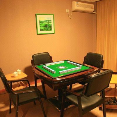 复式两室一厅棋牌套房