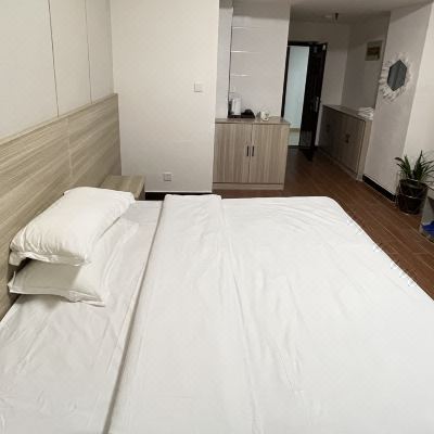 慕斯睡眠大床房