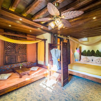 隐·纳西花园大床房