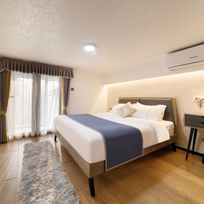 行政商务loft大床房 （洗衣机+烘干机+冰箱）