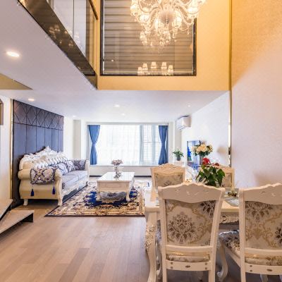 豪华二居室复式套房 （洗衣机+烘干机+冰箱）