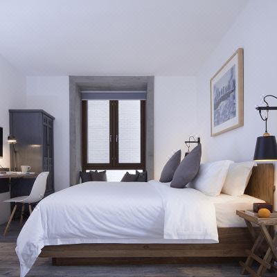 连山·优享大床房