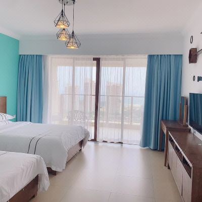 舒适高尔夫景双床房