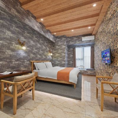 舒适主题大床房（独立洗衣机）