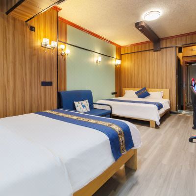 智能山景双床房·宽床大铺+远观天门