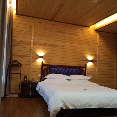 茗茶居家庭套房（连通两房）