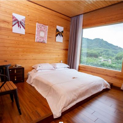 汇泉居榻榻米大床房