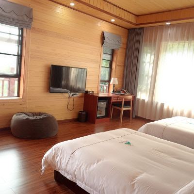 竹泉居汤池独栋木屋两房