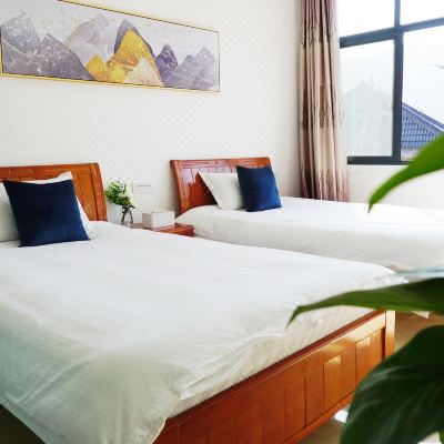 日落跌进昭昭星野