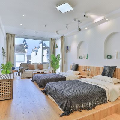 与风·榻榻米街景房