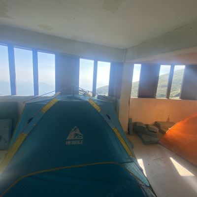 架空层室内帐篷